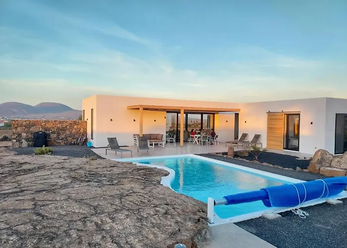 Villa Tabaiba En Lajares Con Piscina
